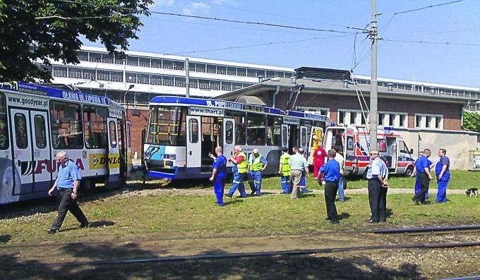W zajezdni przy Wróblewskiego tramwaj wypadł z szyn