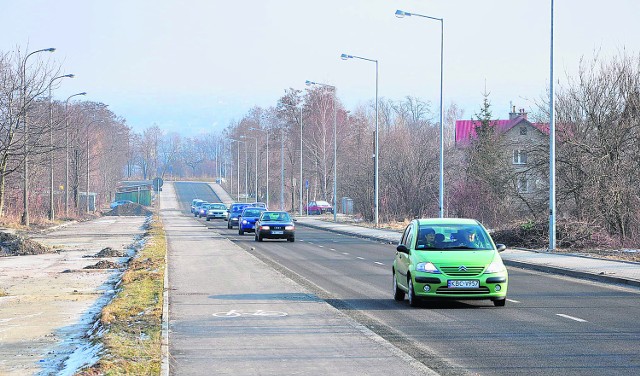 Dzięki otwarciu pierwszej części trasy KN-2 można szybko przedostać się z okolic dworca PKP  na osiedle Niepodległości