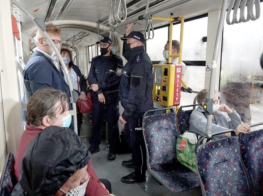 Dlatego szefowie MPK poprosili o pomoc policjantów, którzy...