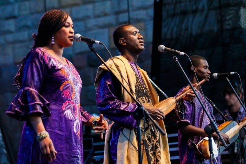 Ethno Port: Bassekou Kouyate z Mali zagrał na Zamku. To Kurt Cobain afrykańskiego folku [ZDJĘCIA]