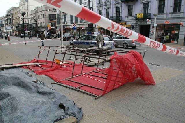 Do wypadku doszło pod kamienicą oznaczoną numerem 94, w pobliżu ul. Andrzeja Struga