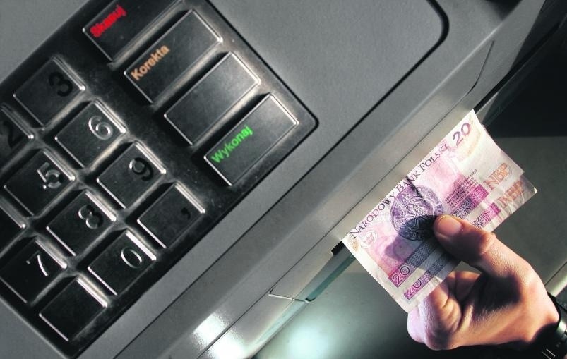 Gangi z Rumunii fałszują nasze karty do bankomatu