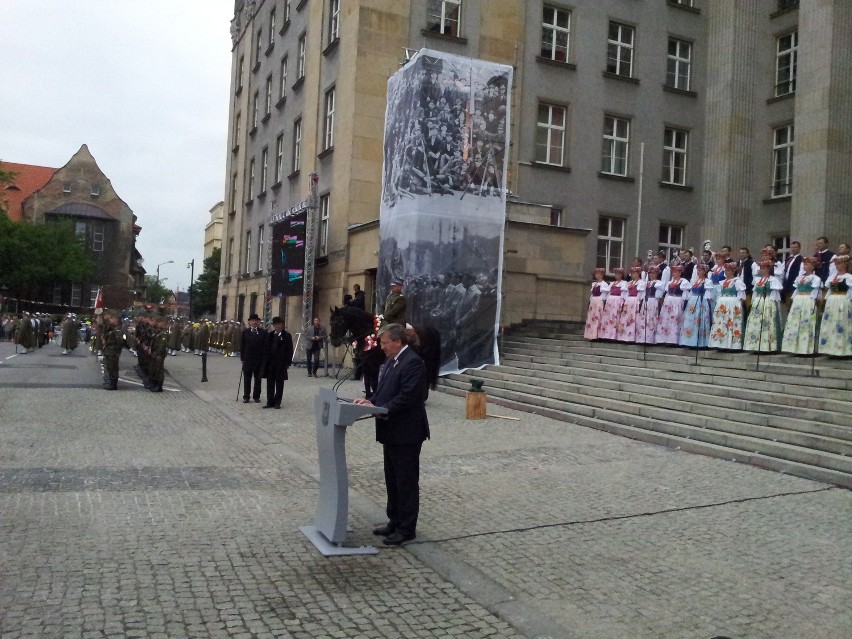 90. rocznica objęcia Śląska przez Polskę: Uroczystości w Katowicach [ZDJĘCIA]