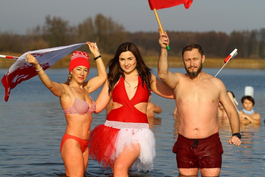 Morsy na Słoneczku w Piotrkowie kąpały się z okazji Święta...