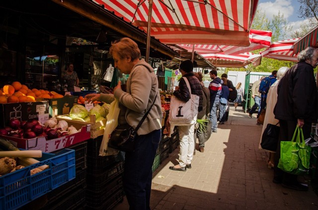 Bazar pod Pałacem Kultury. Tu przychodziły tłumy