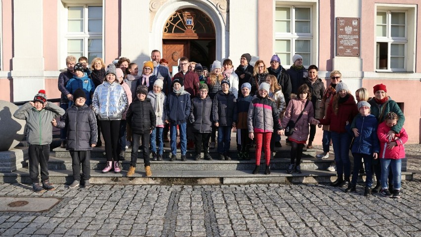 Uczniowie SOSW w Międzyrzeczu odwiedzili ratusz.