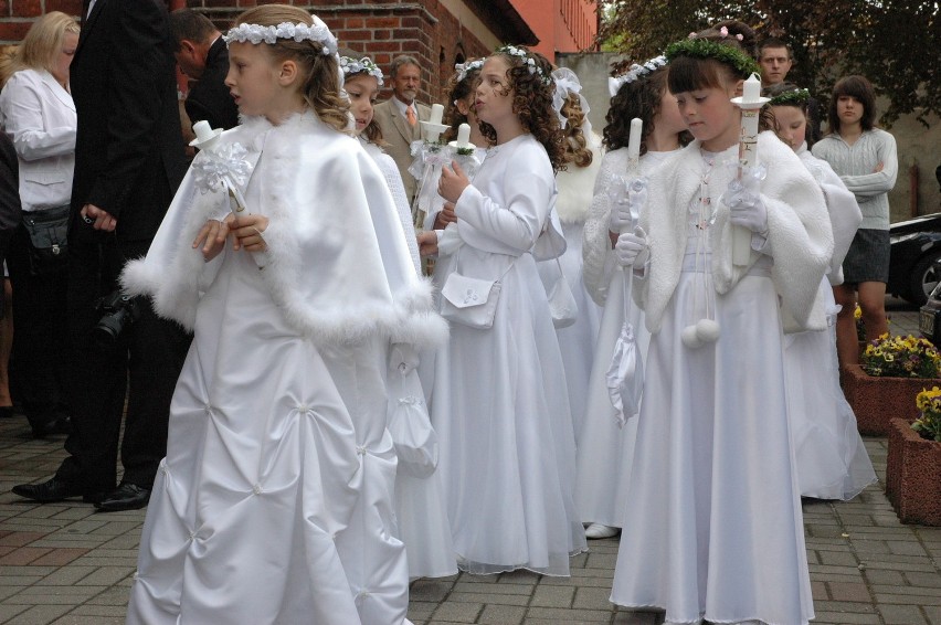 Pierwsza Komunika Św. w parafii św. Leona w Wejherowie - 13 maja 2012