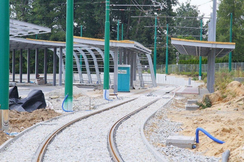 Budowa dworca autobusowo - tramwajowego na Junikowie.