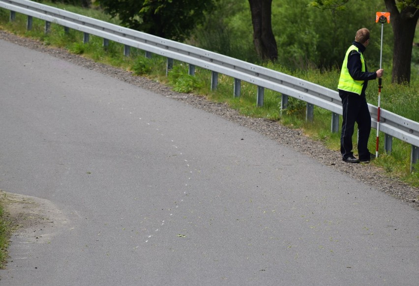 W czwartek policjanci pracowali na miejscu tragedii