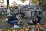 Odnawiali żołnierskie mogiły na Cmentarzu Miejskim w Kaliszu ZDJĘCIA