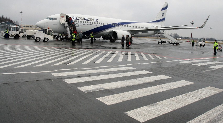 Pierwszy po zimowej przerwie samolot czarterowy do Izraela...