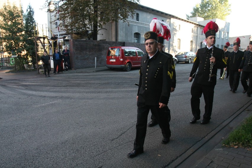 Sztafeta do grobu ks. Popiełuszki biegnie z Katowic [ZDJĘCIA]