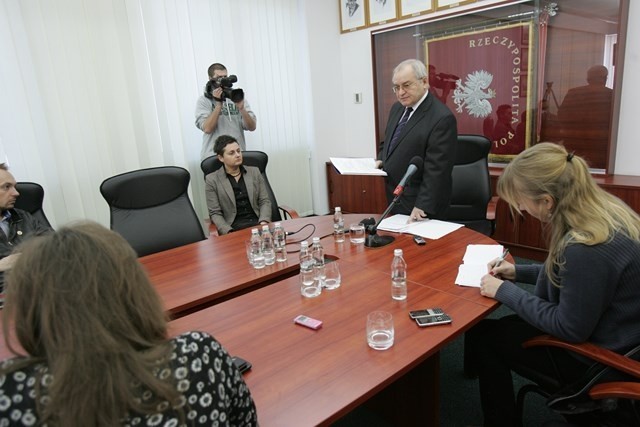 Dyrektor Biblioteki Ślaskiej Jan Malicki na konferencji...