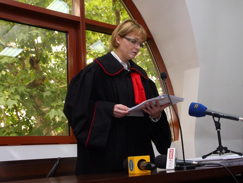 Prokurator Izabela Mikuszka w czasie rozprawy, 7 bm. Sąd...
