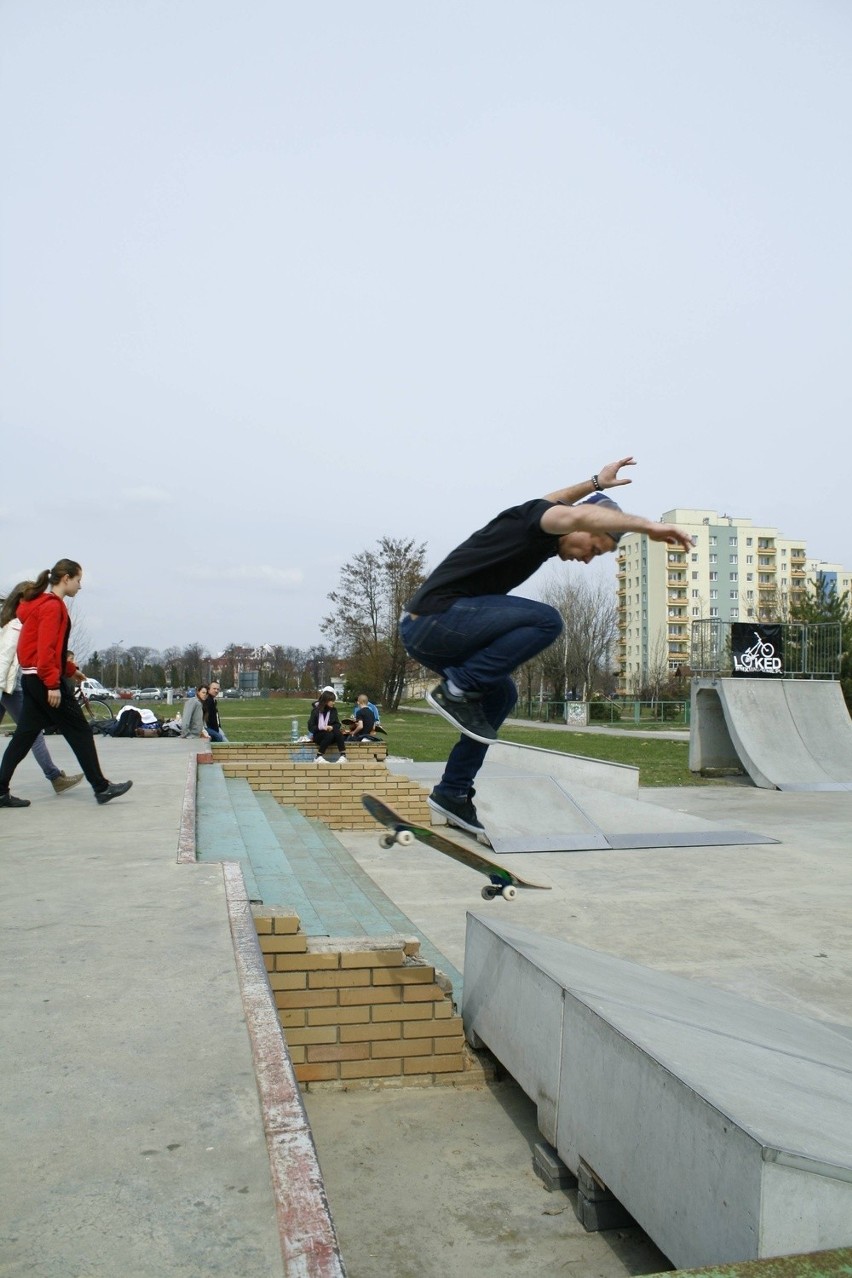 Chill'n'grill jam w skateparku w Łęcznej (ZDJĘCIA)