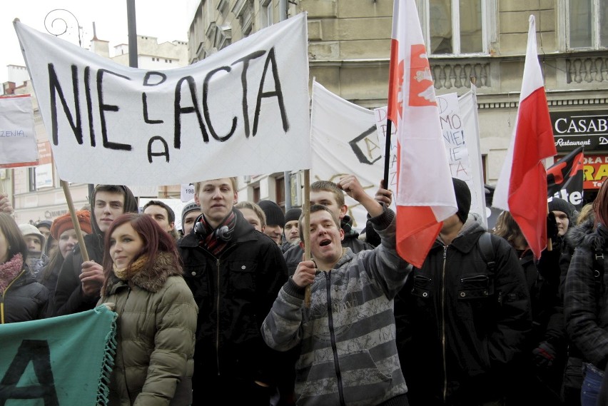 Protest przeciwko ACTA w Lublinie (ZDJĘCIA, WIDEO)