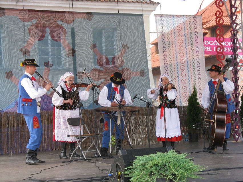 Kazimierz Dolny: Festiwal Kapel i Śpiewaków Ludowych (ZDJĘCIA)