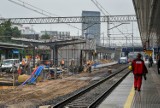 Dworzec PKP Poznań: Trwa remont peronu 5 [ZDJĘCIA]