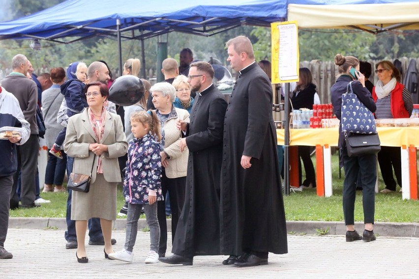 Wielki rodzinny festyn parafialny na Piekarach w Legnicy, zobaczcie zdjęcia