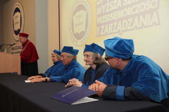 Kadra naukowa SWSPiZ podczas inauguracji roku akademickiego