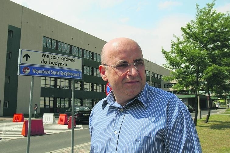 Tomasz Zejer chce wynająć  budynek dyrekcji szpitala