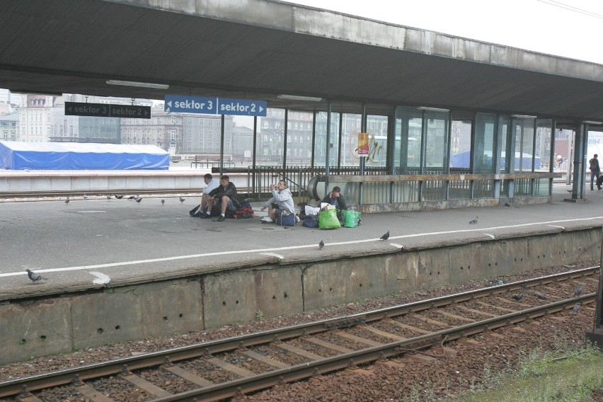 Strajk kolejarzy w Katowicach [ZOBACZ ZDJĘCIA]