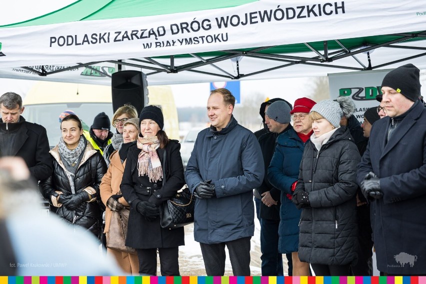 Ponad siedmiusetmetrowy odcinek zyskał nową nawierzchnię i oznakowanie. Skrzyżowanie w gminie Nowy Dwór już gotowe