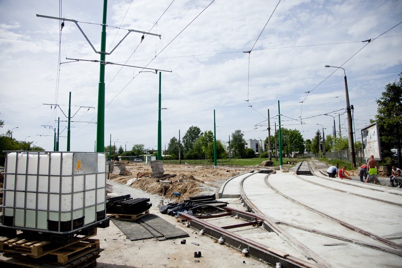 Poznań - Do końca maja ma zostać otwarta trasa tramwajowa do pętli &quot;Budziszyńska&quot; [ZDJĘCIA]