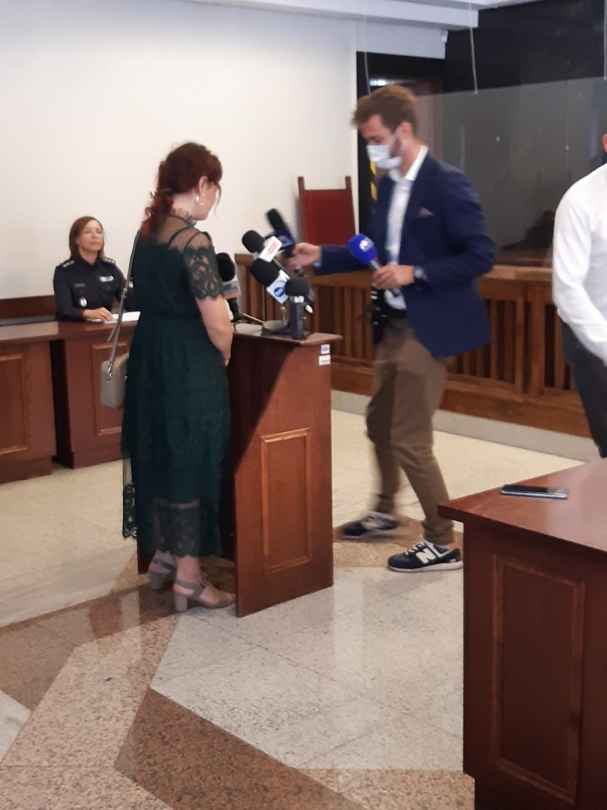 Sąd Rejonowy w Suwałkach uniewinnił ekspedientkę, która klientce bez maseczki odmówiła sprzedaży towaru 