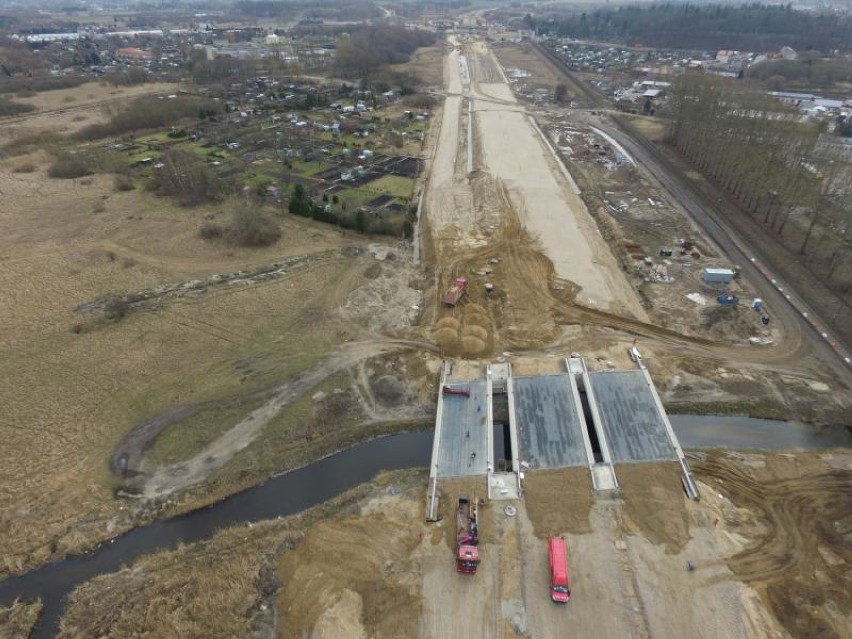 Raport z budowy obwodnicy. Nadrobią opóźnienia? [zdjęcia]