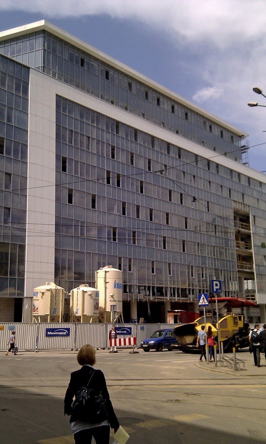 Katowice: Budowa dworca PKP i przebudowa Domu Prasy [NAJNOWSZE ZDJĘCIA]