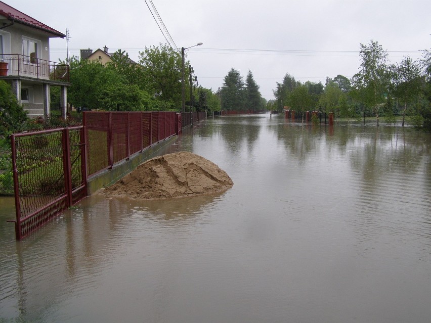Duża część sąsiadujących z Dunajcem Ilkowic jest pod wodą