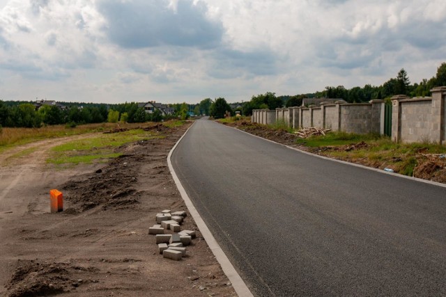 Dobra informacja dla drogowców. W sobotę, 15 września, zostanie otwarta ulica Zamczysko. Droga przeszła remont, zyskała nową powierzchnię oraz pobocza. Ruszy też nowa linia autobusowa. 

Czytaj więcej >>


Jerzy Kanclerz przed turniejem Asy dla Tomasza Golloba.

