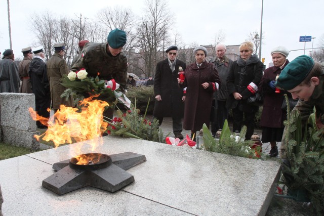 Łódzkie obchody 73. rocznicy zbrodni katyńskiej