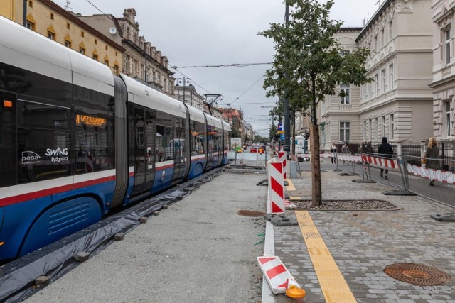 Przystanek wiedeński przy ul. Gdańskiej w pobliżu ul. Zamoyskiego (w stronę Lasu Gdańskiego) ma być gotowy do końca tygodnia.
