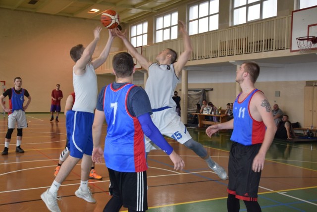 Trzecia edycja Turnieju Koszykówki o Puchar Dyrektora LO w Świebodzinie odbędzie się 30 marca