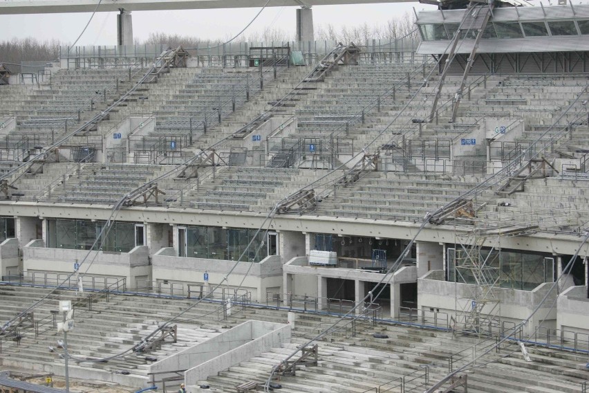 Jak się ma Stadion Śląski po awarii? Budują go dalej, a co! [ZDJĘCIA]