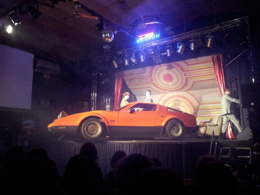 The Bricklin Musical. Samochodowa fantazja w Old Timers Garage [RECENZJA, WIDEO]