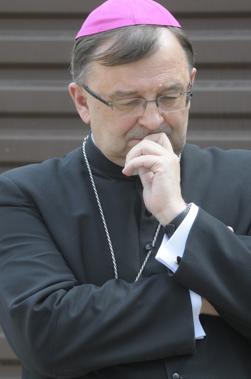 Ks. Puzewicz przestał być rzecznikiem abpa Życińskiego