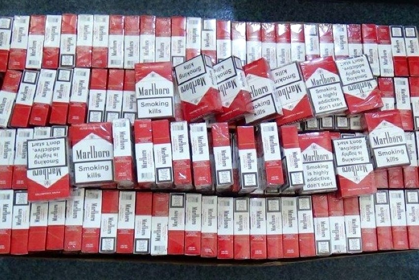 Kłobuck. Nielegalne hurtownie papierosów zlikwidowane [FOTO]