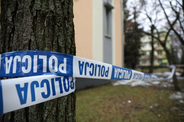 Policjanci z Ostrowi Mazowieckiej zatrzymali 32-latka podejrzanego o zabójstwo ojca. Miało do tego dojść prawdopodobnie w czasie wspólnego picia alkoholu.