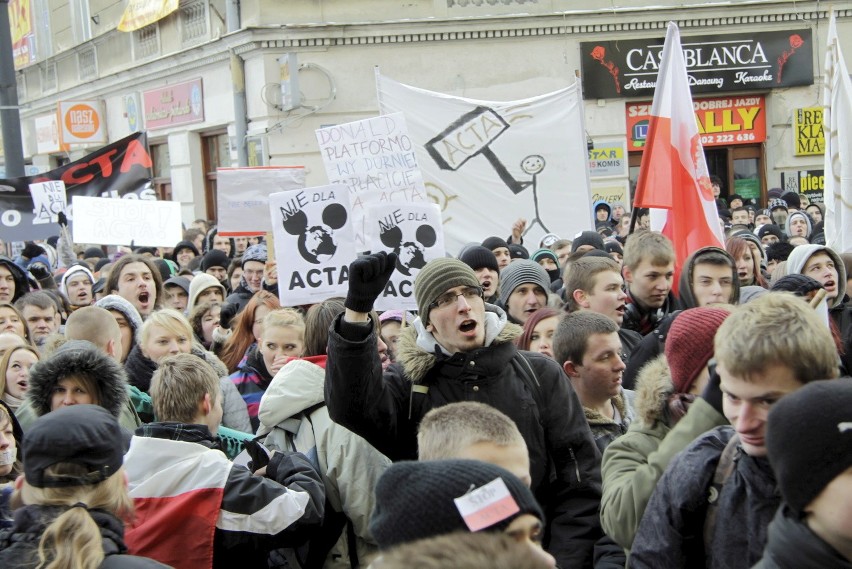 Protest przeciwko ACTA w Lublinie (ZDJĘCIA, WIDEO)