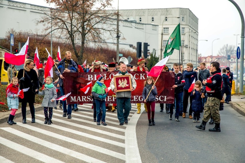 Został zorganizowany przez środowiska narodowo-patriotyczne...