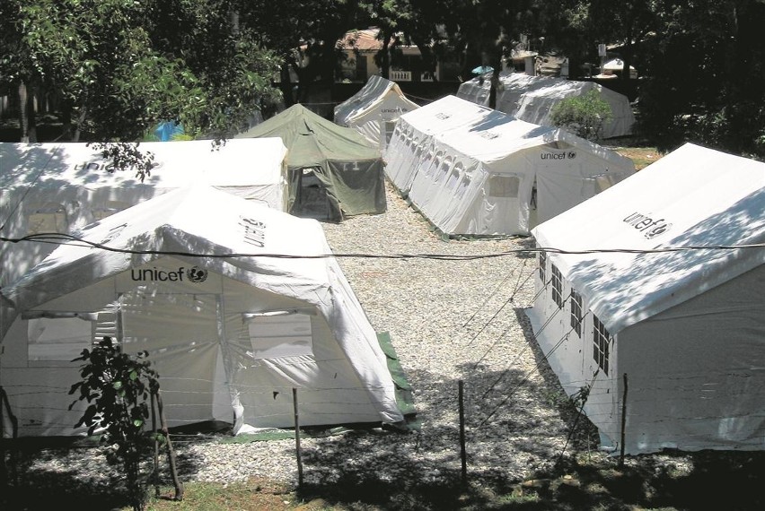 Szpital dla rannych w trzęsieniu ziemi, w  haitańskim Sou...