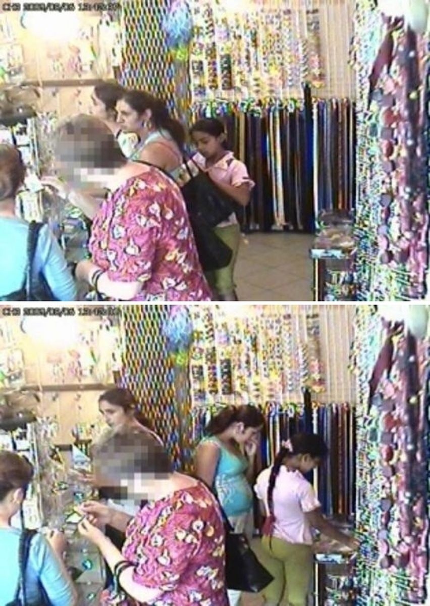 Gang młodych kobiet na łowach w sklepie (zdjęcia)