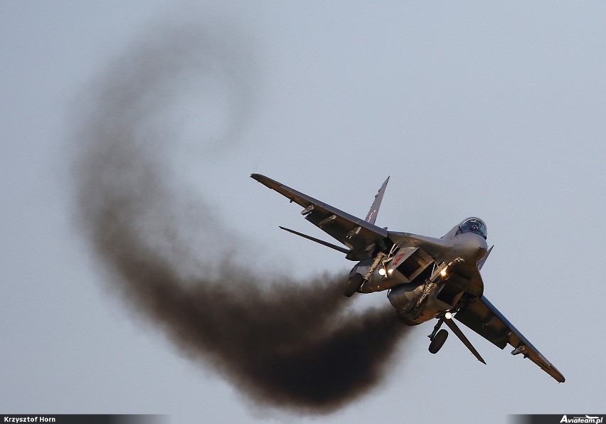 Samoloty MiG 29 z Malborka w obiektywie Krzysztofa Horna z Aviateam.pl. Te zdjęcia też musisz koniecznie zobaczyć!