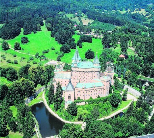 Bajkowy zamek w Bojnicach zaprasza na Festiwal Duchów i...