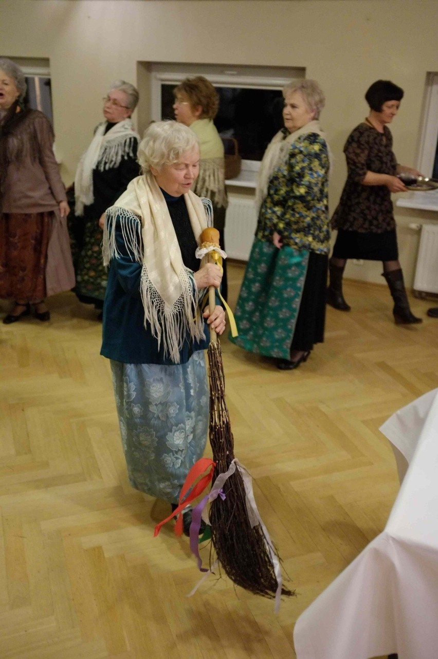 Śląskie tradycje: Babski comber z mietlorzem