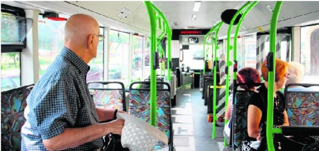 Pasażerowie  korzystający z usług Miejskiego Zakładu Komunikacyjnego narzekają, że w autobusach jest za gorąco, a w upalne dni można nawet zemdleć