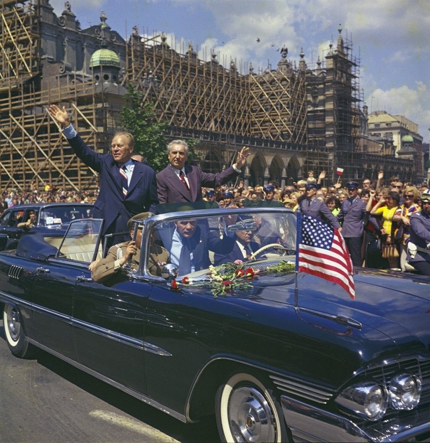 Przybycie prezydenta USA Geralda Forda do Krakowa w 1975 r....